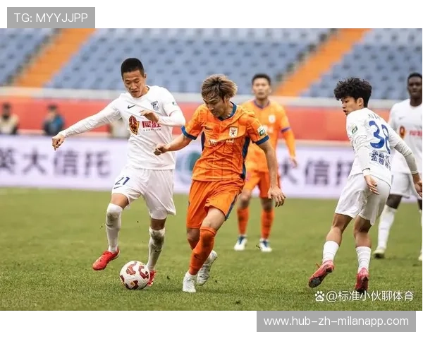 大连英博补强中场，冲击保级任务迫在眉睫